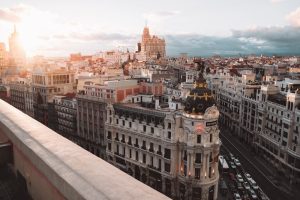 ¿Quieres conocer la situación del alquiler en España, junto con su evolución y perspectivas? En este artículo te lo contamos en detalle.
