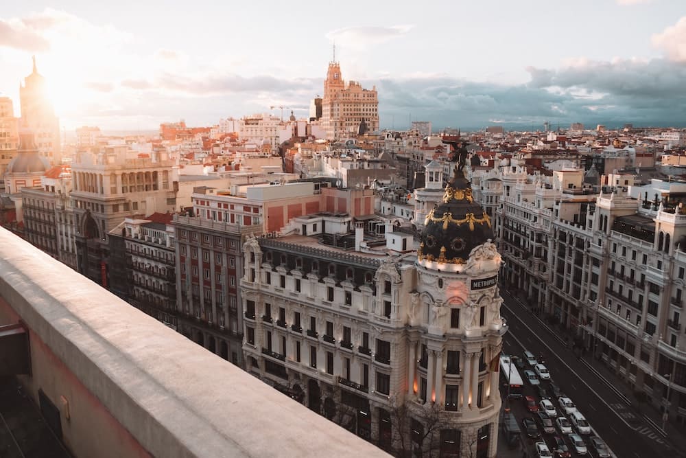 ¿Quieres conocer la situación del alquiler en España, junto con su evolución y perspectivas? En este artículo te lo contamos en detalle.